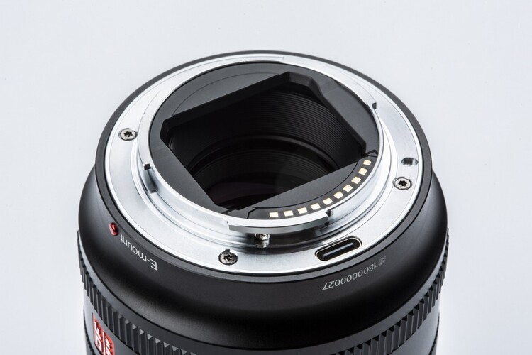 Viltrox AF 13mm f/1.4 (Fuji X)