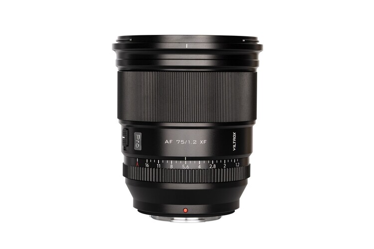 Viltrox AF 75mm f/1.2 STM Fuji X