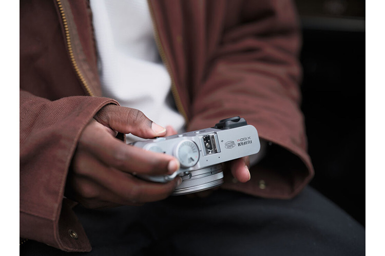 Fujifilm X100VI (srebrny)  