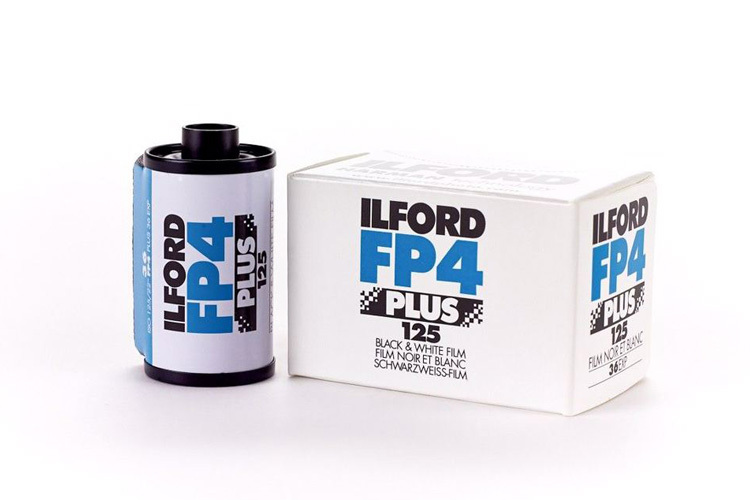 Film ILFORD FP4 PLUS B&W 125/135/36