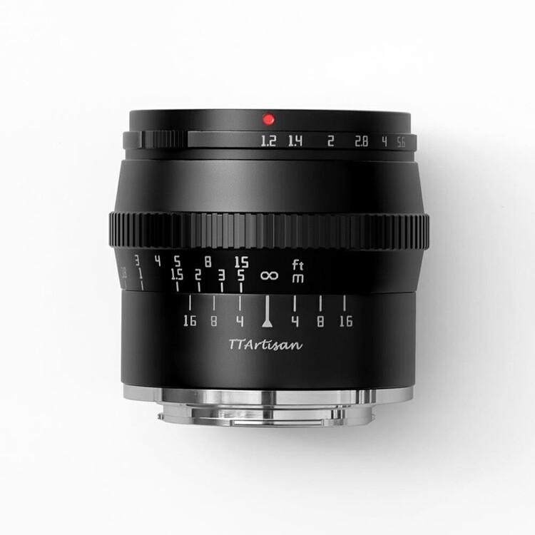 TTArtisan 50mm f/1.2 (MFT)