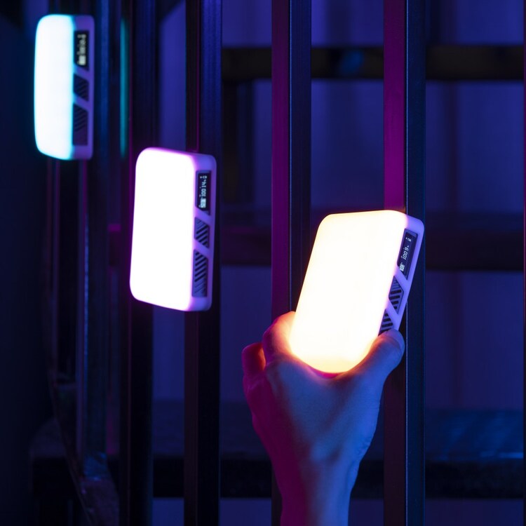 Lampa Godox C5R kieszonkowy panel LED RGBWW