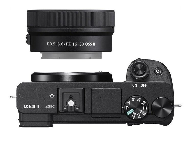 Sony A6400 (ILCE6400AKB) z ob. 16-50mm f/3.5-5.6 OSS II