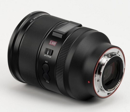 VILTROX AF 35mm 1.2 LAB (Sony FE)