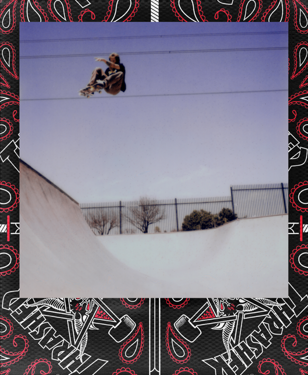 Wkład Polaroid i-Type Thrasher Edition