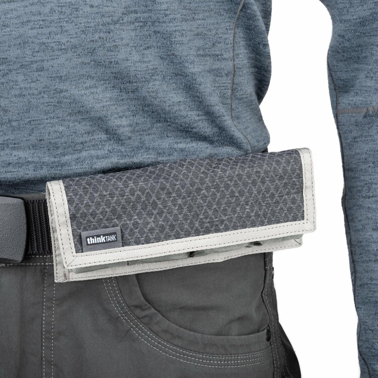 Etui na Akumulatory ThinkTank Battery Holder 4