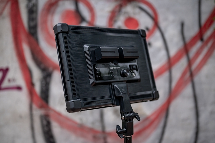 Lampa LED Newell Air 1100 RGB BD APP