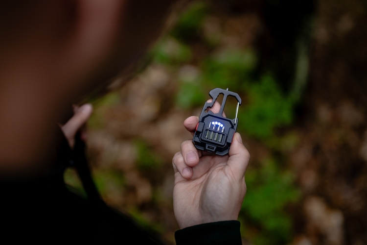 Lampka LED Newell Lunar Multitool + statyw