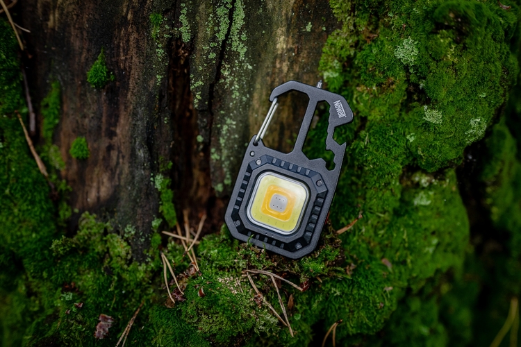 Lampka LED Newell Lunar Multitool + statyw