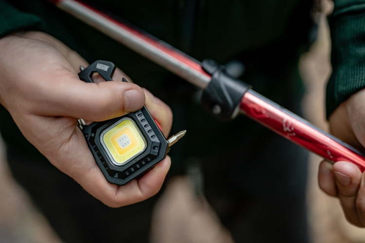 Lampka LED Newell Lunar Multitool + statyw