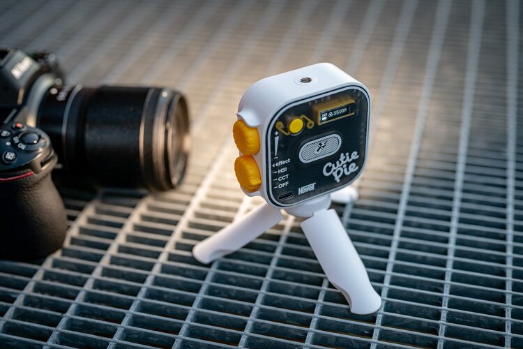 Lampa LED Newell RGB Cutie Pie - biała