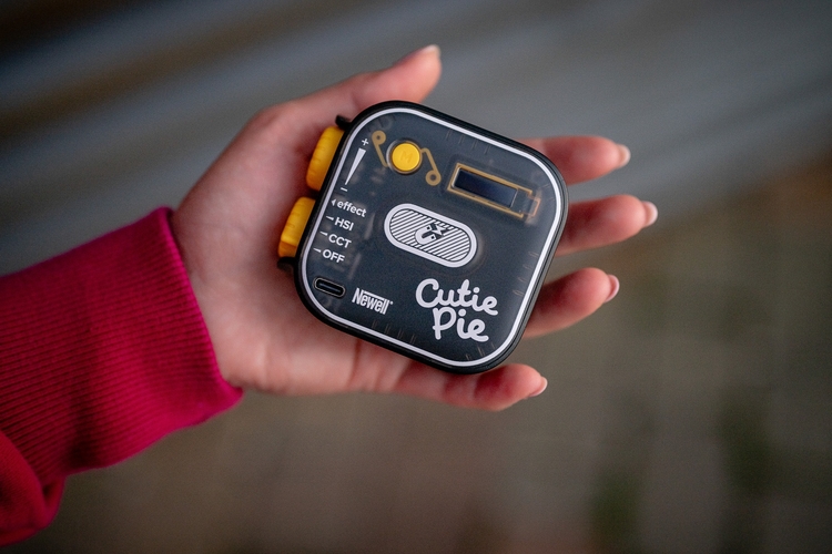 Lampa LED Newell RGB Cutie Pie - czarna