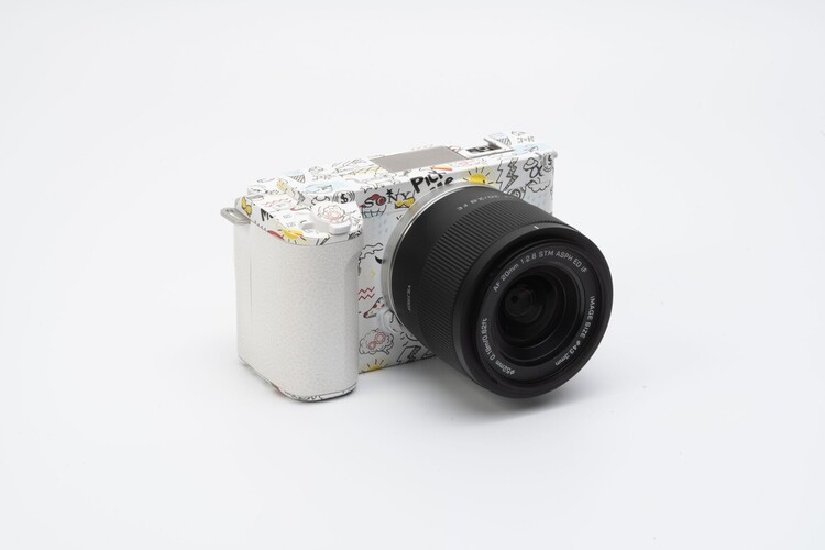 Viltrox 20mm f/2.8 (Sony E)