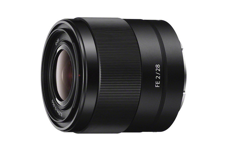 Sony FE 28mm f/2.0 (SEL28F20)