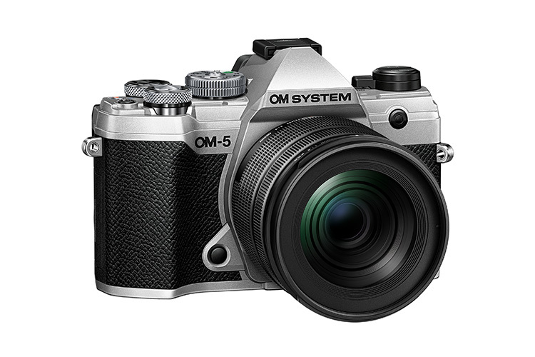 OM System OM-5 (srebrny) + 12-45mm f/4.0  