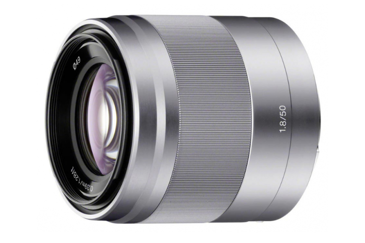 Sony E 50mm f/1.8 OSS (srebrny) (SEL50F18)