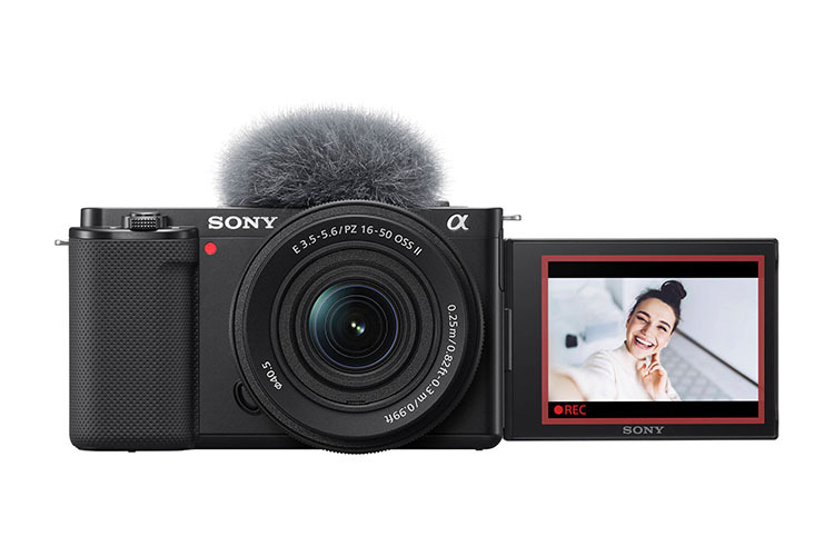 Sony ZV-E10 z ob. 16-50mm f/3.5-5.6 PZ OSS II  
