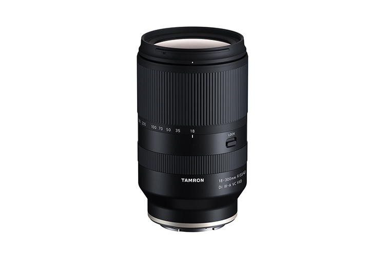 Tamron 18-300mm f/3.5-6.3 Di III A VC VXD (Canon RF)